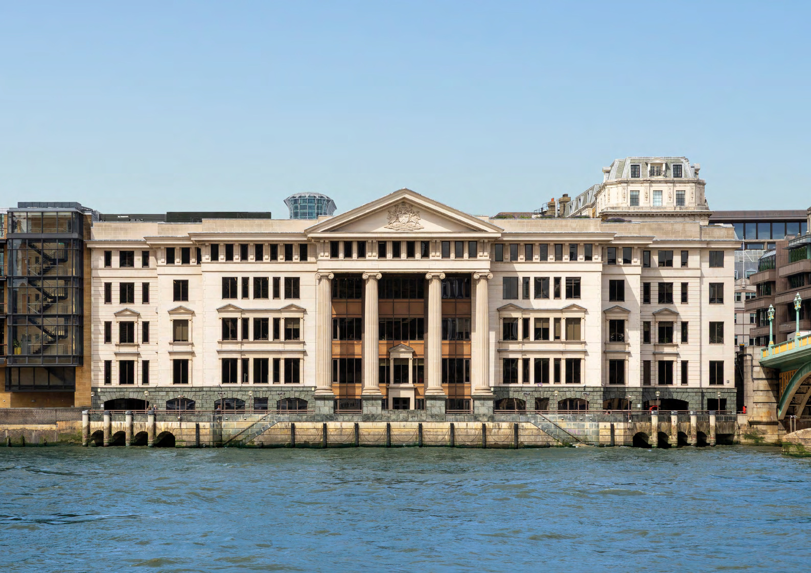 Vintners Place